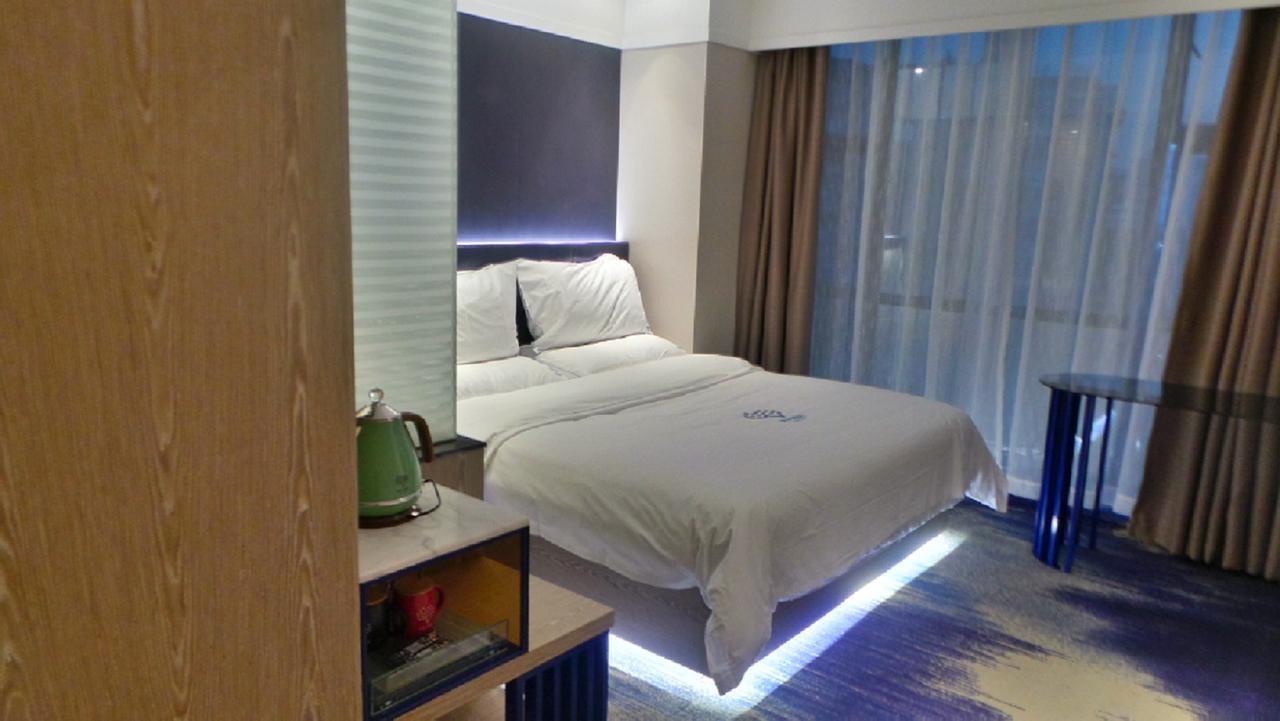 Lifu Hotel Wankel Jiang Tai Road Metro Station Branch Γκουανγκζού Εξωτερικό φωτογραφία