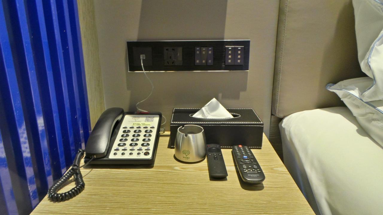 Lifu Hotel Wankel Jiang Tai Road Metro Station Branch Γκουανγκζού Εξωτερικό φωτογραφία