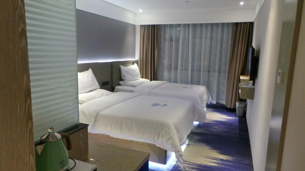 Lifu Hotel Wankel Jiang Tai Road Metro Station Branch Γκουανγκζού Εξωτερικό φωτογραφία